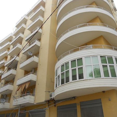 Elis Apartment Vlorë Exterior foto